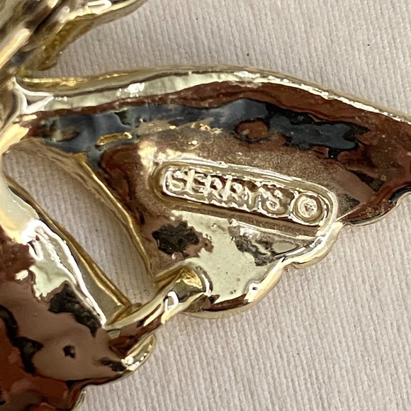 Gerry's Butterfly Brooch Gold Tone With Clear Rhinestones - Picture 6 of 7